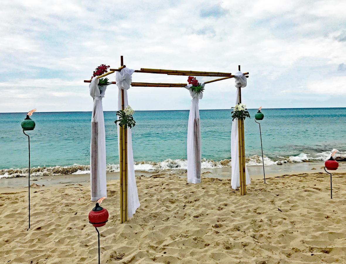 Sand Castle On The Beach - Adults Only Frederiksted ภายนอก รูปภาพ